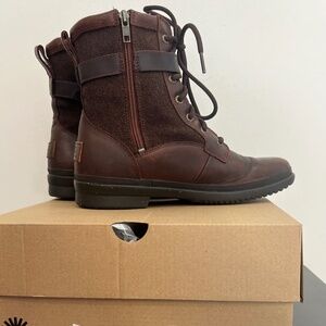 Ugg Kesey boot. Sz 8.5. Brown. Shearling lined.